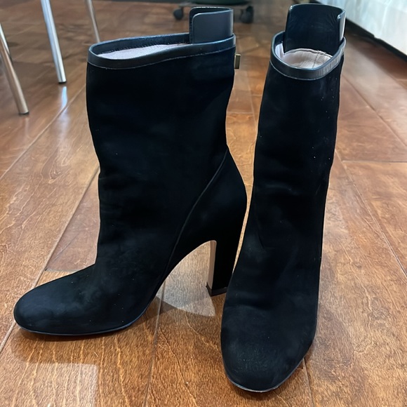 Stuart Weitzman Black Suede Booties - Picture 4 of 7